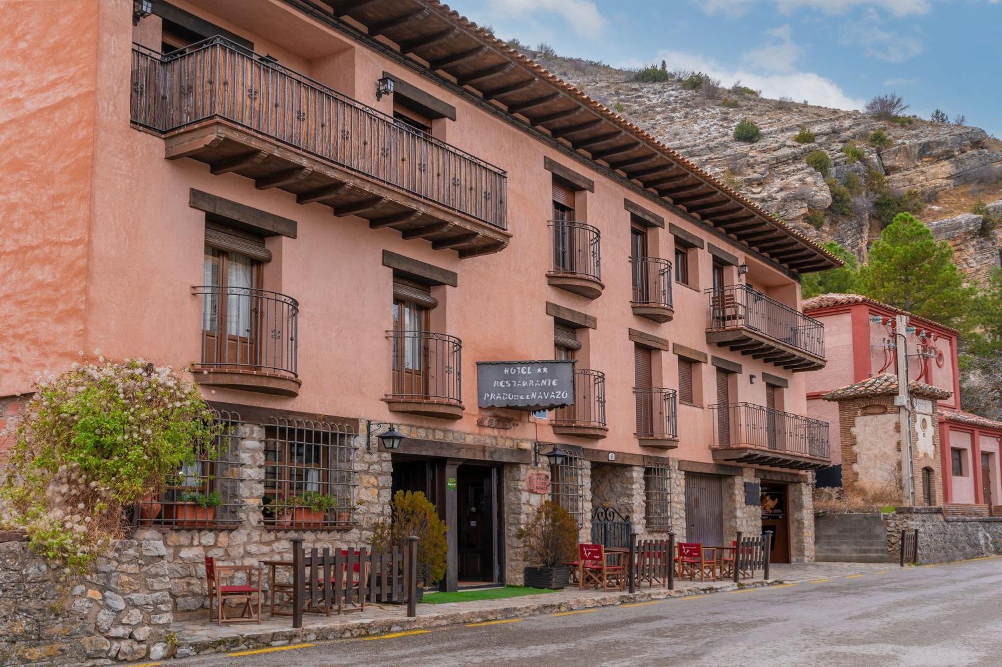 Hotel - Restaurante Prado Del Navazo الباراثين المظهر الخارجي الصورة